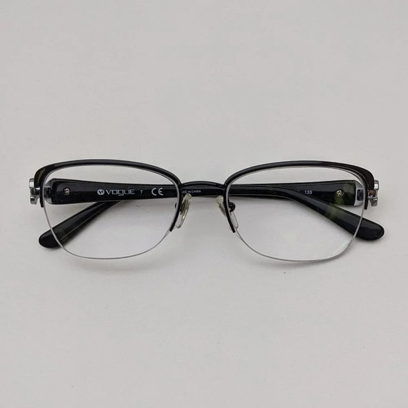 🕶️Vogue VO3966 Eyeglasses 51/18 135 /KAB251🕶️ - Picture 1 of 9